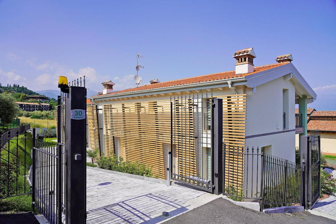 Gardaliva 5 Apartman Manerba del Garda Kültér fotó
