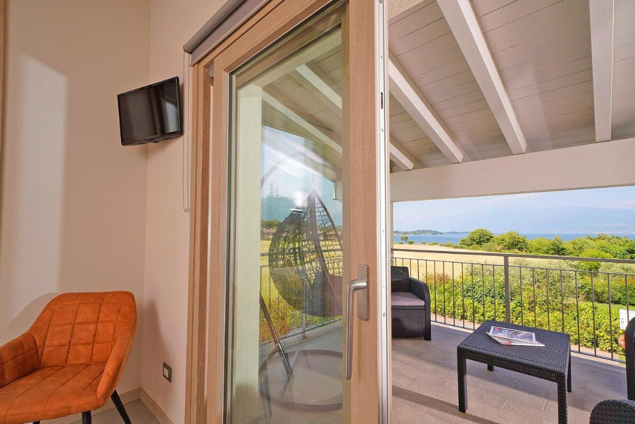 Gardaliva 5 Apartman Manerba del Garda Kültér fotó